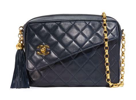 The Ultimate Guide to Thrift Shopping for Chanel Handbags